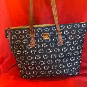 Dooney and Bourke Penn State bag
